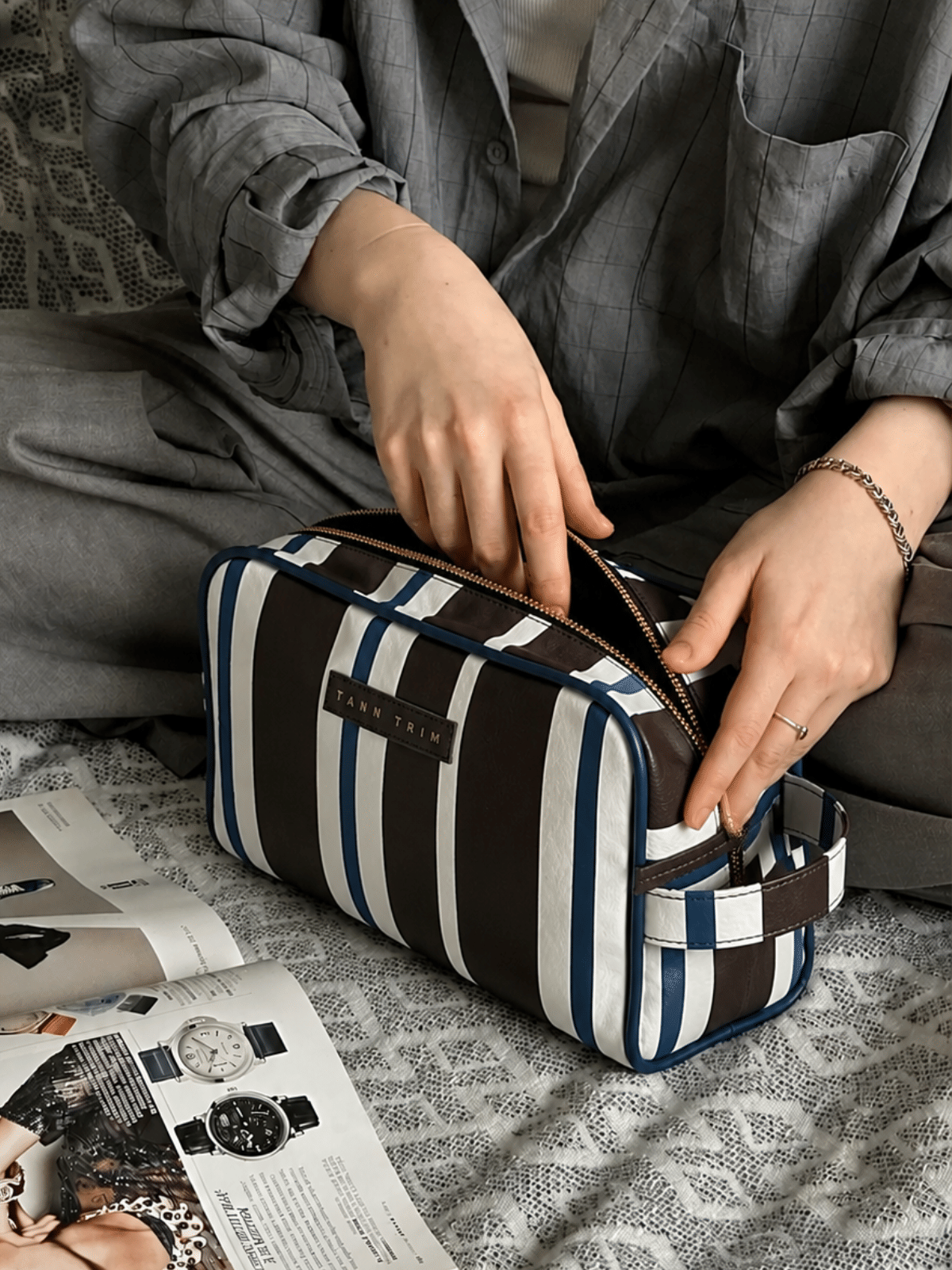 The Stripe Travel Kit - Indigo