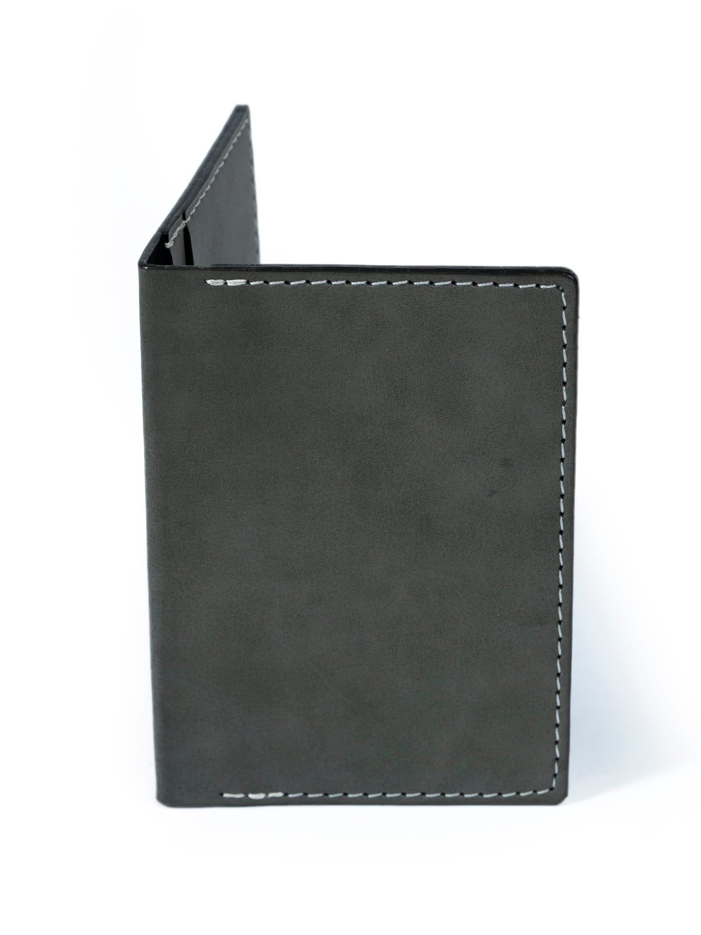The travel giveaway: Grey